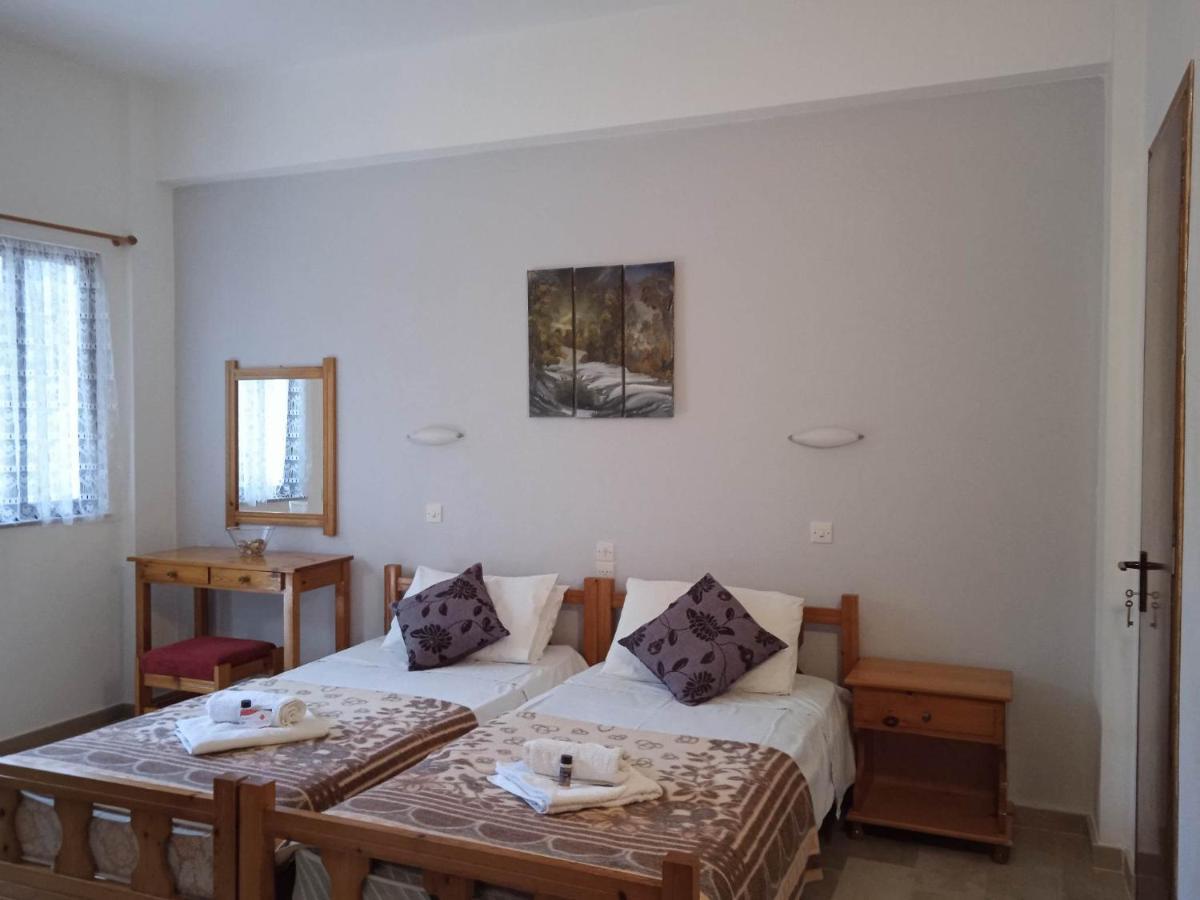 Villa Kaloudis Rooms Ájosz Jeórjosz Kültér fotó