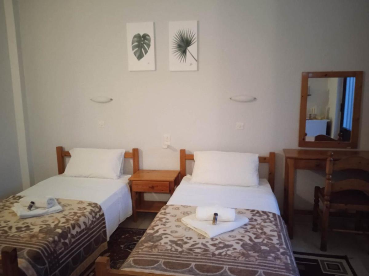 Villa Kaloudis Rooms Ájosz Jeórjosz Kültér fotó